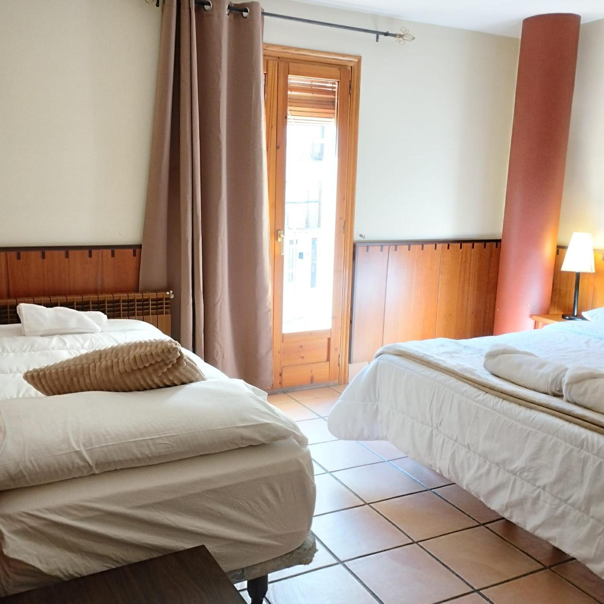 Hostal Tastavins Peñarroya de Tastavins Zewnętrze zdjęcie