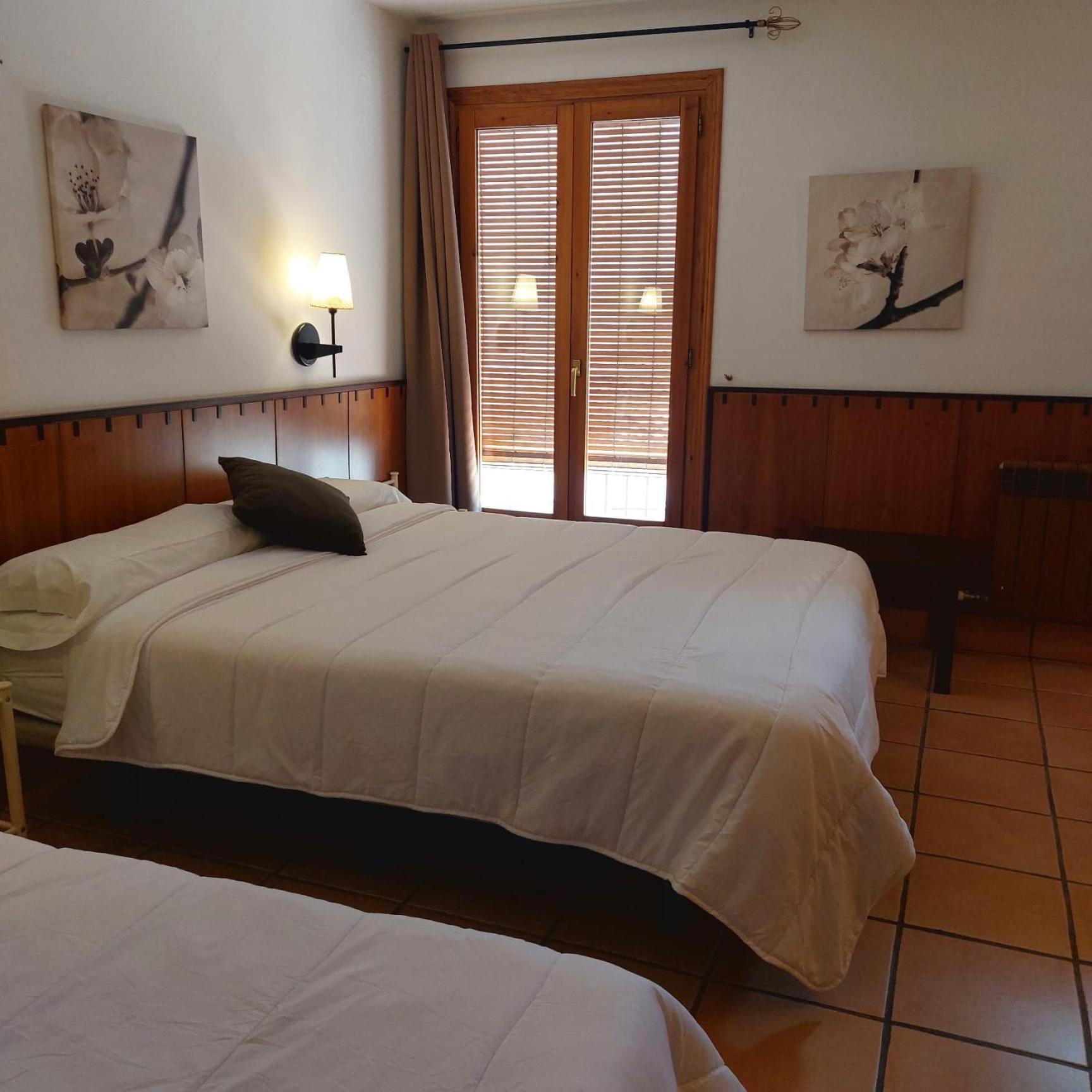 Hostal Tastavins Peñarroya de Tastavins Zewnętrze zdjęcie
